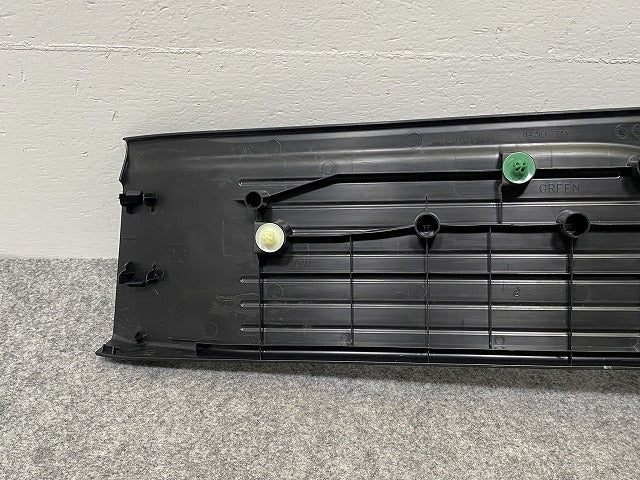 新車取り外し!N-BOX/NBOX Nボックス JF3/JF4 純正 左 リア キッキングプレート 84261-TTA 素地 ホンダ(142320)