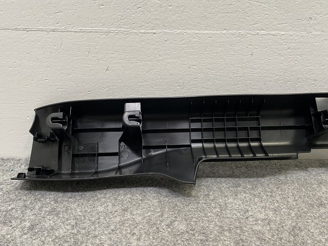 新車取り外し!N-BOX/NBOX Nボックス JF5/JF6 純正 右後 サイドステップ/サイドスカート ガーニッシュ 84201-32R 素地 ホンダ(142325)