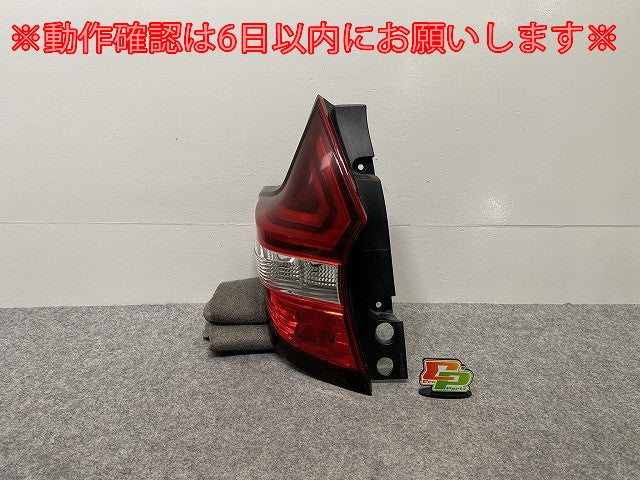 ノート/NOTE E12/NE12 e-POWER/HE12/SNE12 純正 後期 左 テールランプ/ライト/レンズ LED ICHIKOH D202 日産(142336)