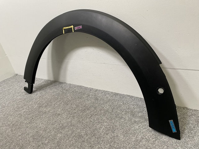 新品!MINI/ミニ/クーパー F55/F56/F57 純正 右 フロント フェンダーアーチモール/オーバーフェンダー 5177 7 300 820 51777300820(142359)