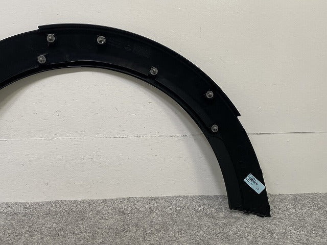 新品!ミニ F55/F56/F57 純正 左 フロント フェンダーアーチモール/オーバーフェンダー 5177 7 300 819 51777300819 素地 MINI(142375)