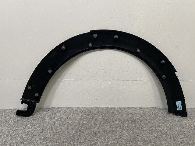 新品!ミニ F55/F56/F57 純正 左 フロント フェンダーアーチモール/オーバーフェンダー 5177 7 300 819 51777300819 素地 MINI(142376)