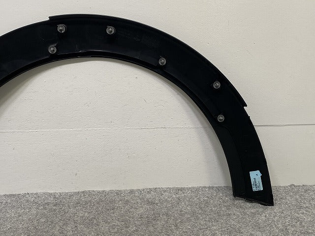新品!ミニ F55/F56/F57 純正 左 フロント フェンダーアーチモール/オーバーフェンダー 5177 7 300 819 51777300819 素地 MINI(142376)