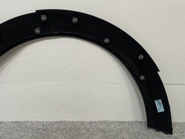 新品!ミニ F55/F56/F57 純正 左 フロント フェンダーアーチモール/オーバーフェンダー 5177 7 300 819 51777300819 素地 MINI(142377)