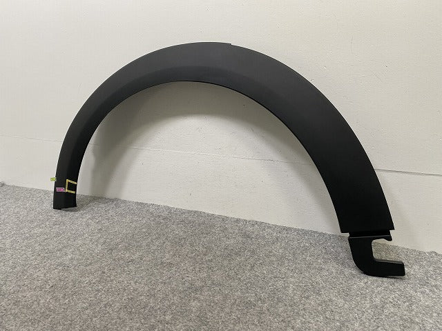 新品!ミニ F55/F56/F57 純正 左 フロント フェンダーアーチモール/オーバーフェンダー 5177 7 300 819 51777300819 素地 MINI(142382)