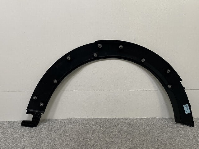 新品!ミニ F55/F56/F57 純正 左 フロント フェンダーアーチモール/オーバーフェンダー 5177 7 300 819 51777300819 素地 MINI(142384)