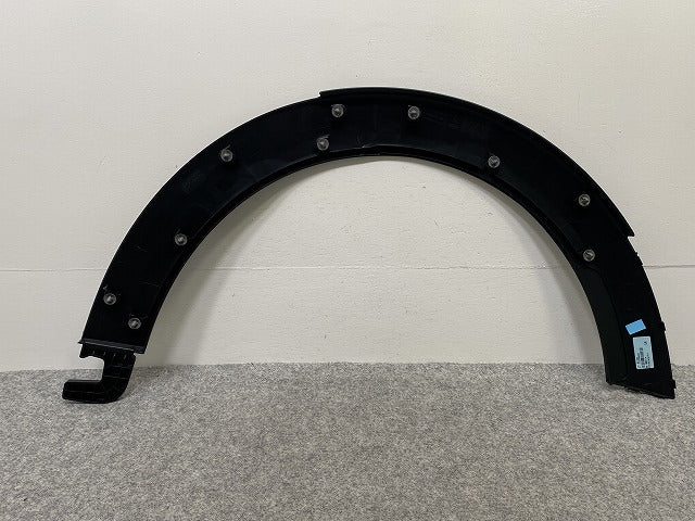 新品!ミニ F55/F56/F57 純正 左 フロント フェンダーアーチモール/オーバーフェンダー 5177 7 300 819 51777300819 素地 MINI(142385)