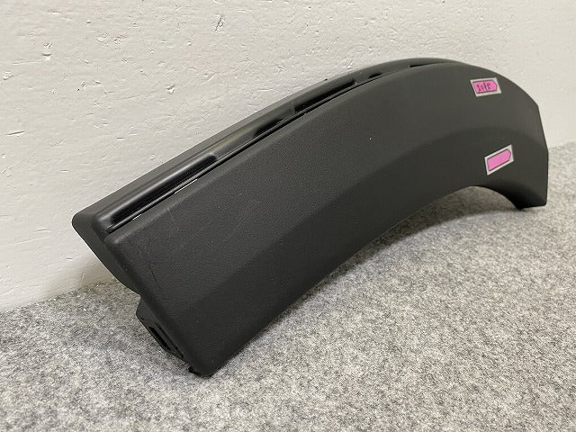 新品!2008 リア バンパーストリップ 9818259780 素地 プジョー(142418)