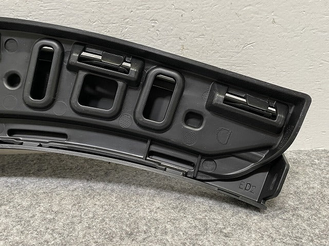新品!2008 リア バンパーストリップ 9818259780 素地 プジョー(142418)
