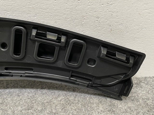 新品!2008 リア バンパーストリップ 9818259780 素地 プジョー(142420)