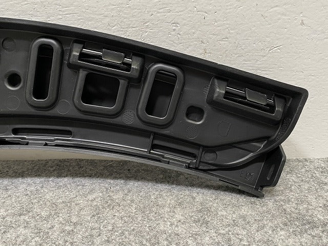 新品!2008 リア バンパーストリップ 9818259780 素地 プジョー(142421)