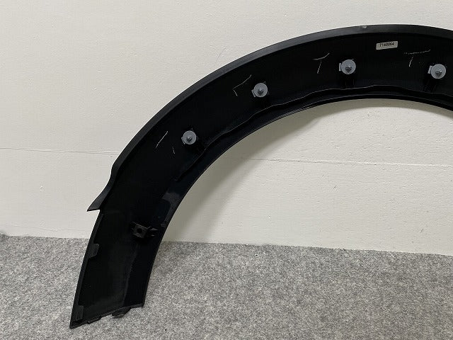 新品!ミニ R55/R56/R57/R58/R59 純正 右 フロント フェンダーアーチモール/オーバーフェンダー 146149-10 /734942-2 51777349422 (142425)