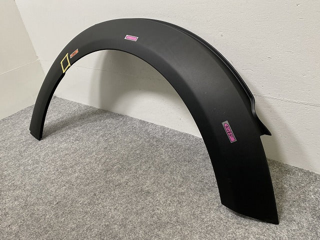 新品!ミニ R55/R56/R57/R58/R59 純正 右 フロント フェンダーアーチモール/オーバーフェンダー 146149-10 /734942-2 51777349422 (142429)