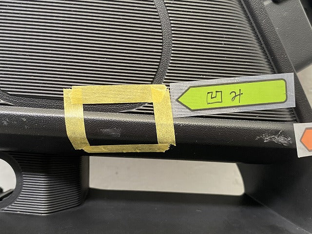 新品!キャラバン NV350 標準 E26 純正 後期 フロント フォグカバー/フォグランプカバー 62256 5YJ0B 62256-5YJ0B 素地 日産(142436)