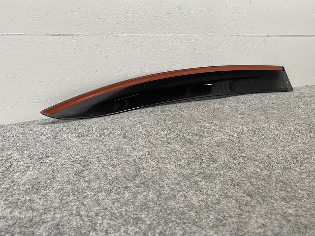 新品!3シリーズ/セダン /F30 左 リア バイザー 72602299507 BMW(142445)