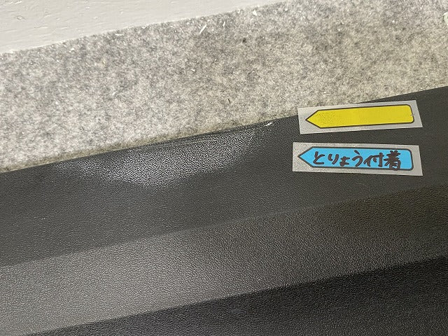XC40 XB系 純正 左 フロント ドア サイドパネル 31448316 素地 ボルボ(142469)