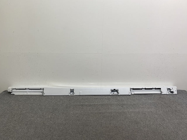 セレナ X/XV/C28/NC28 e-POWER/GC28 純正 左 サイドステップ/サイドスカート センサー付き 76851 7DA0A/76851 7DE0A ホワイト(142475)