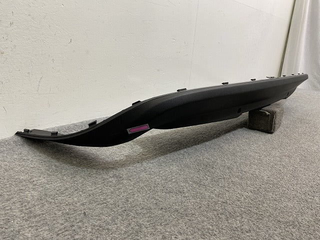 新品!V40 MB 系/MD 系/2013-2018/ 純正 リア スポイラー 31283761 素地 ボルボ(142479)