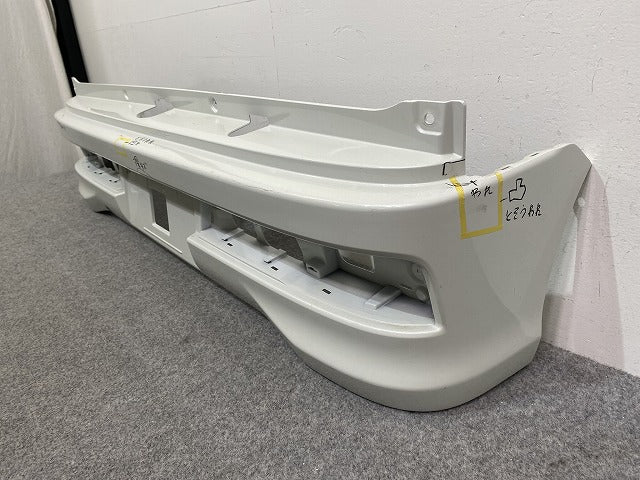 エブリィ ワゴン/クリッパー NV100/スクラム/タウンボックス DA17W/DR17W/DG17W/DS17W 純正 リア バンパー 71811-64P5 ホワイト(142489)