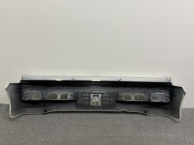 エブリィ ワゴン/クリッパー NV100/スクラム/タウンボックス DA17W/DR17W/DG17W/DS17W 純正 リア バンパー 71811-64P5 ホワイト(142489)