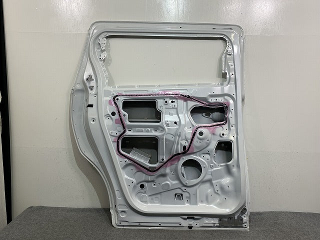 アルファード/ヴェルファイア 40系/AGH40/AGH45 TAHA40W/TAHA45W ハイブリッド/AAHH40W/AAHH45W 左 リア スライド ドア ホワイト (142514)
