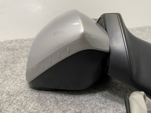 ヤリスクロス MXPB10/MXPB15 ハイブリッド/MXPJ10/MXPJ15 純正 左 ドアミラー 12線 カメラウインカー付 Murakami J259/52-287 (142548)