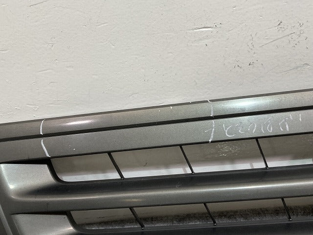 コースター/リエッセ XB40 純正 後期 フロント グリル/ラジエーターグリル 53101-36060 グレー メタリック トヨタ(142549)