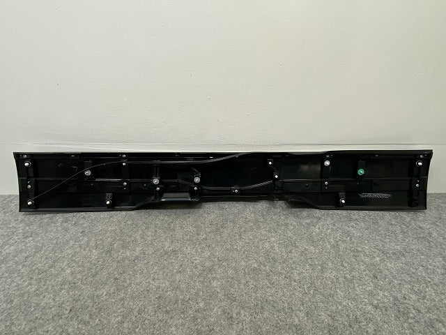ルークス ハイウェイスター B44A/B45A/B47A/B48A 純正 リア ガーニッシュフィニッシャー 90810 7NG5A ブラック ソリッド 日産(142575)