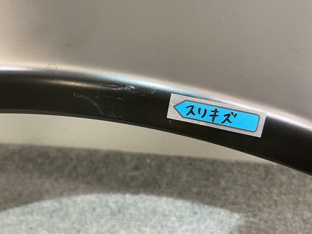 新品!Cクラス/スポーツクーペ W203 純正 右 フロント フェンダー 未塗装 メルセデスベンツ(142592)