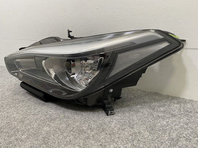 フーガ Y51/KNY51/KY51/HY51 純正 後期 左 ヘッドライト/ランプ LED レベライザー 刻印W KOITO 100-23645 26060-4AM1B 日産(142608)
