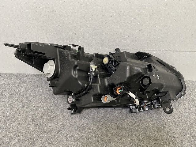 フーガ Y51/KNY51/KY51/HY51 純正 後期 左 ヘッドライト/ランプ LED レベライザー 刻印W KOITO 100-23645 26060-4AM1B 日産(142608)