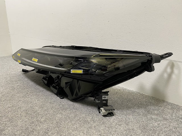 アリア/ARIYA FE0/SNFE0 純正 左 ヘッドライト/ランプ LED レベライザー 刻印C STANLEY W5751 日産(142632)