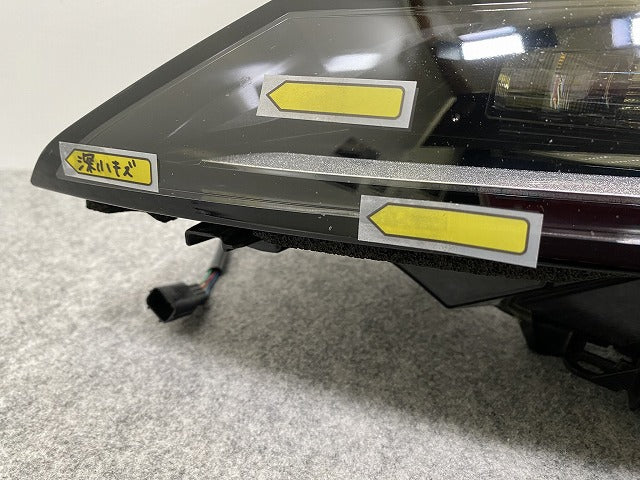アリア/ARIYA FE0/SNFE0 純正 左 ヘッドライト/ランプ LED レベライザー 刻印C STANLEY W5751 日産(142632)