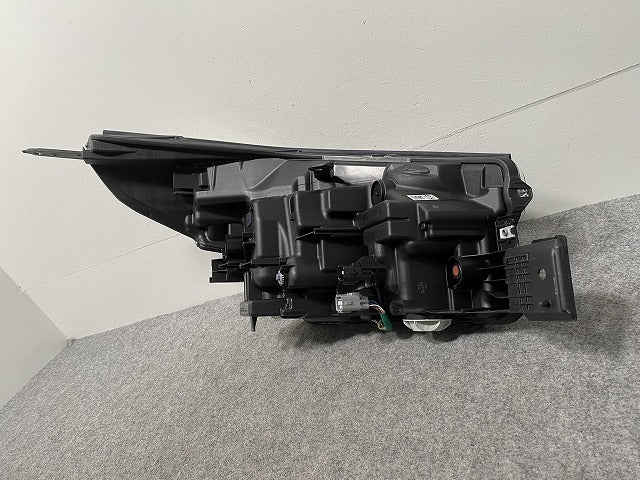 フォレスター SK5/SKE 純正 左 ヘッドライト/ランプ LED KOITO 100-60465 スバル(142638)