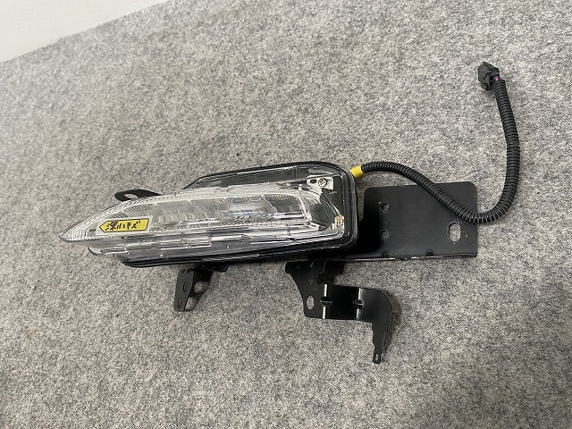 スカイライン/SKYLINE V37/YV37/HV37/HNV37/ZV37 純正 左 ウィンカー LED STANLEY W1176 日産(142644)