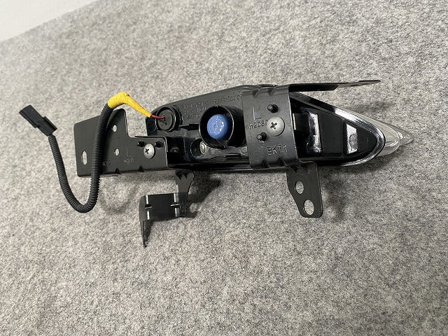 スカイライン/SKYLINE V37/YV37/HV37/HNV37/ZV37 純正 左 ウィンカー LED STANLEY W1176 日産(142644)