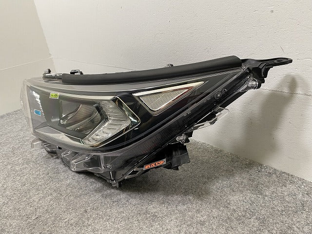 RAV4 ラブ4 MXAA52/MXAA54/AXAH52/AXAH54 純正 左 ヘッドライト/ランプ LED レベライザー 刻印A STANLEY 42-87 81185-42832 トヨタ(142703)