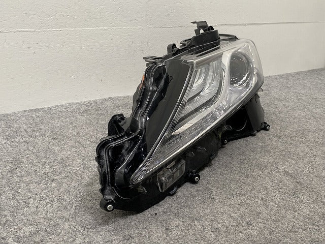 カムリ G/X ハイブリッド 70系/AXVH70/AXVH75 純正 後期 左 ヘッドライト/ランプ LED 刻印M KOITO 33-277 トヨタ(142723)