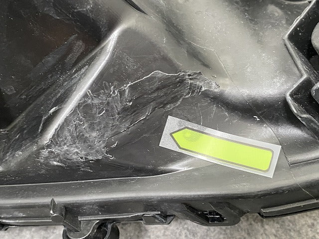 カムリ G/X ハイブリッド 70系/AXVH70/AXVH75 純正 後期 左 ヘッドライト/ランプ LED 刻印M KOITO 33-277 トヨタ(142723)