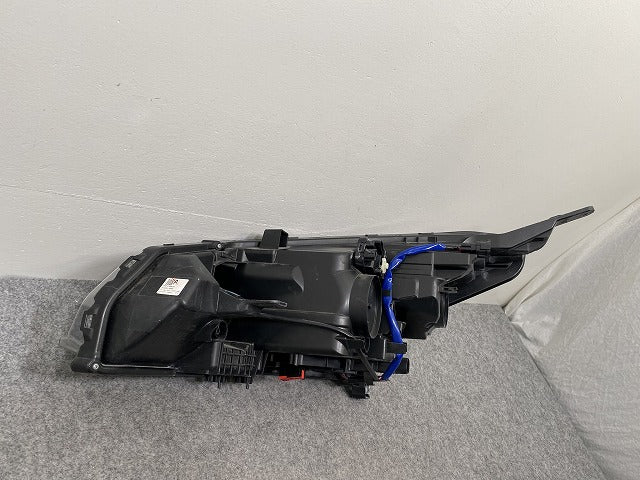 リーフ/LEAF ZE1 純正 右 ヘッドライト/ランプ LED レベライザー 刻印P ICHIKOH 1954/26010 5SK5A 26025-5SK5B 日産(142724)