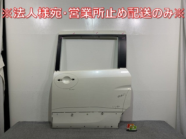 セレナ/ハイウェイスター C26/FC26/FNC26/FPC26/FNPC26 ハイブリッド/HFC26 左 リア スライド ドア ブリリアントホワイトパール(142754)
