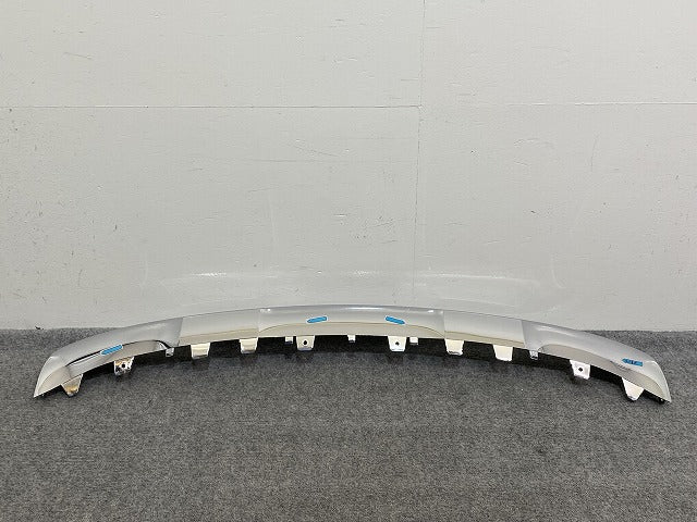 新品!GLAクラス H247 フロント バンパー グリルロア グリル A 247 880 59 01 A 247880590165 メッキ メルセデスベンツ(142769)
