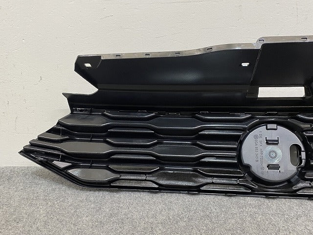 新品!Tロック/T-ロック A1DFF/A1DPC フロント グリル/ラジエーターグリル 2GA 853 343 B 2GA853651RRYP 素地/メッキ VW(142770)