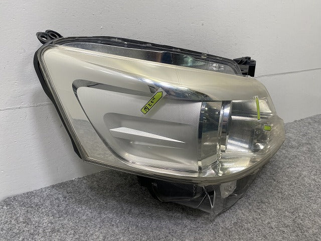 スペーシア カスタム MK32S/MK42S 右 ヘッドライト/ランプ キセノン HID AFS無 レベライザー 刻印N6 ICHIKOH 1872 スズキ(142784)