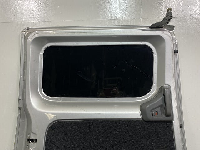 バネット NV200 M20/VM20/VNM20 左 リア スライド ドア 内張りガラス付 ブリリアントシルバーメタリック K23 日産(142787)