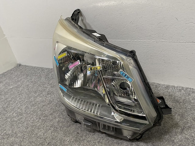 ムーヴ LA150S/LA160S 純正 右 ヘッドライト/ランプ ハロゲン レベライザー 刻印SR ICHIKOH 1912 81130-B2560 ダイハツ(142798)