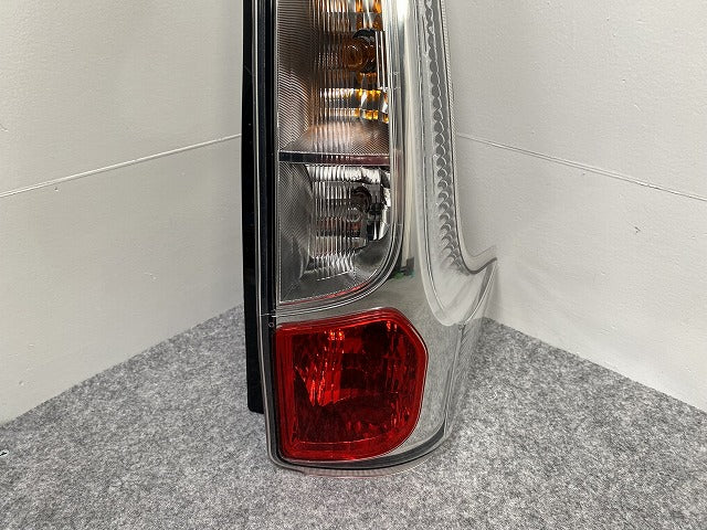 デイズ ハイウェイスター/eKカスタム B21W/B11W 純正 右 テールランプ/ライト/レンズ ハロゲン IMASEN 1146-391 日産(142809)