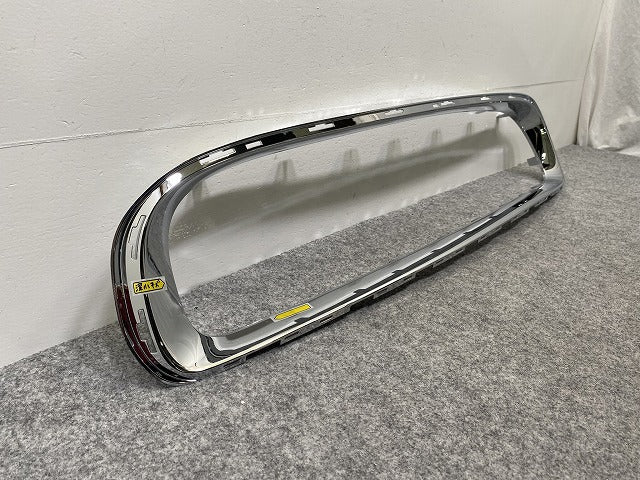 新品!ミニ R55/R56/R57/R58/R59 純正 フロント グリル フレーム 7250787 51117250787 メッキ MINI(142846)