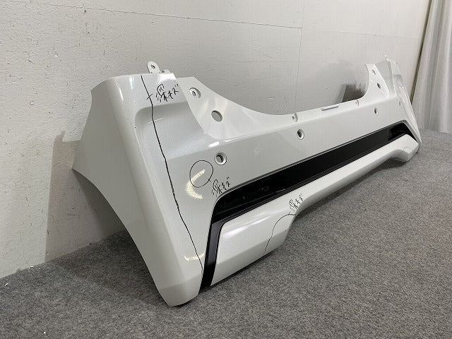 ルークス ハイウェイスター/eKクロススペース B44A/B45A/B47A/B48A B34A/B35A/B37A/B38A 純正 リア バンパー 85022 7NA-0 ホワイト(142849)