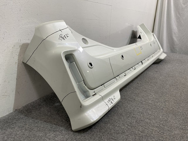 スペーシア MK53S 純正 リア バンパー 71811-79R5/79R6 ピュアホワイトパール ZVR スズキ(142852)